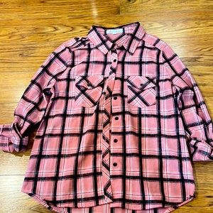 Love tree button down shirt long sleeve Large pink/ apricot womens L